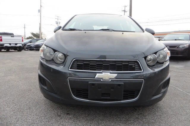 Used 2016 Chevrolet Sonic LT FWD image 6