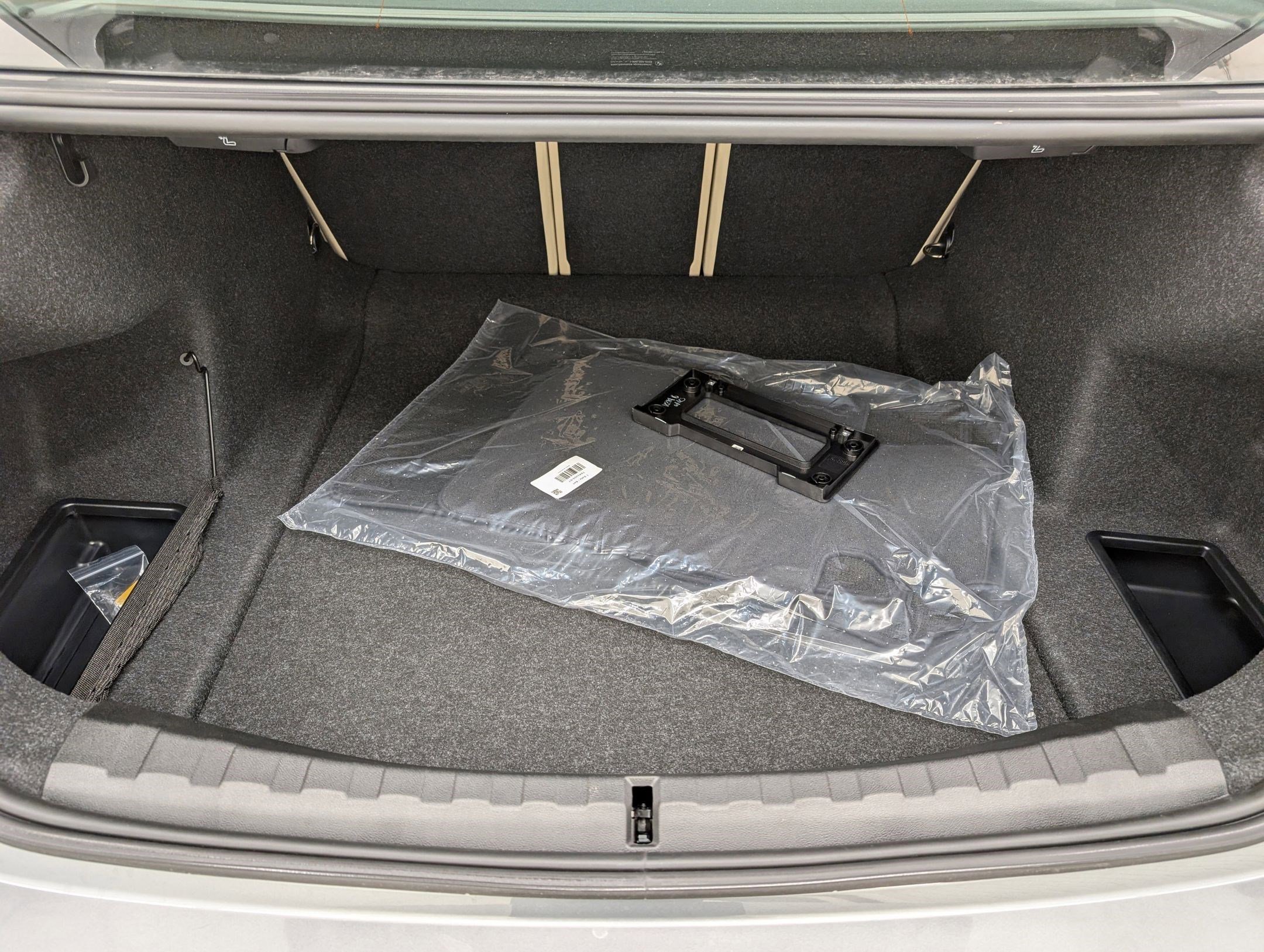 Used 2025 BMW 330i xDrive Sedan w/ Premium Package image 24