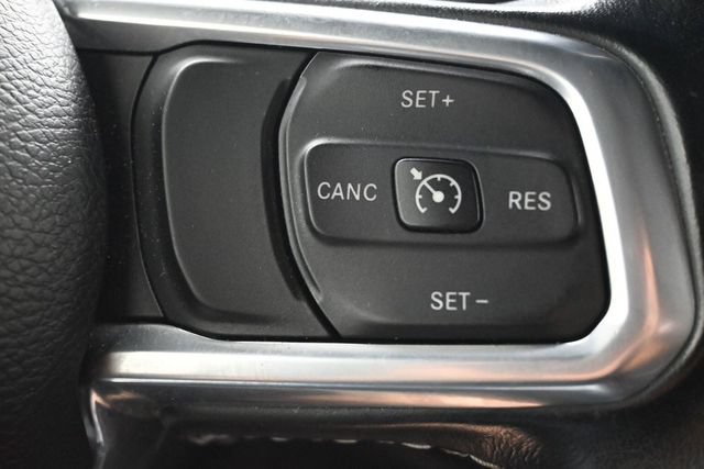 Used 2021 Jeep Wrangler Unlimited Sahara AWD/4WD image 16