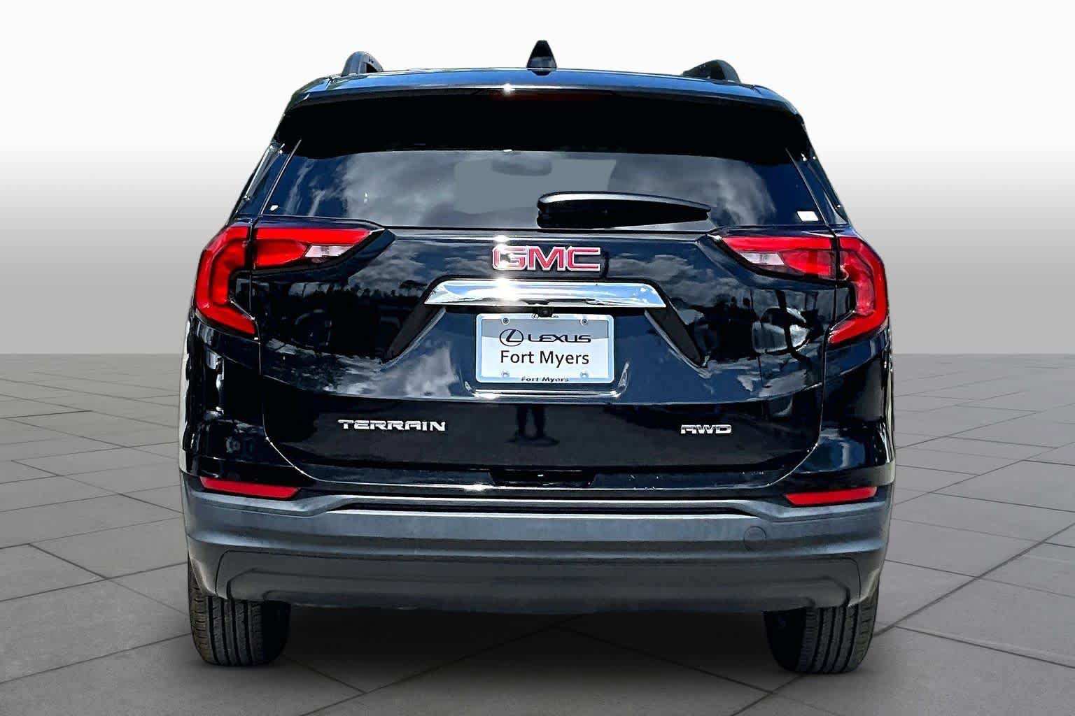Used 2019 GMC Terrain SLE w/ Driver Convenience Package AWD/4WD image 5