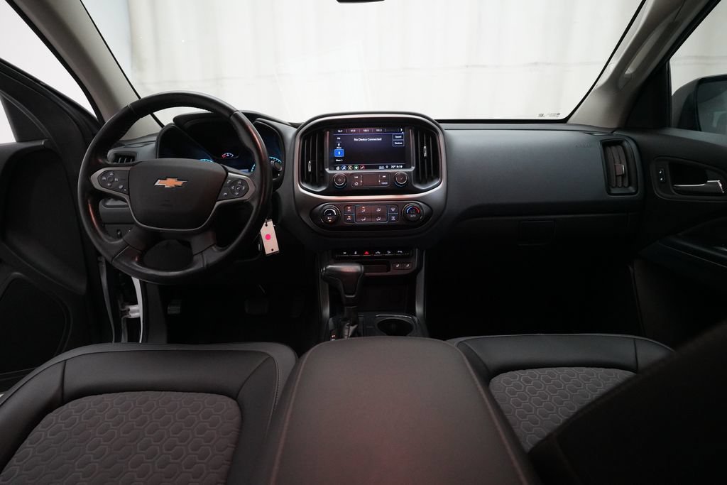 Used 2021 Chevrolet Colorado Z71 AWD/4WD image 5