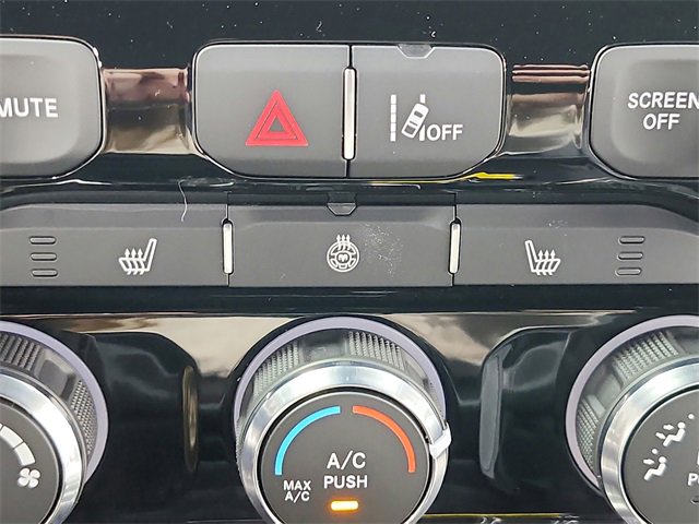 Used 2025 RAM 1500 Big Horn image 32