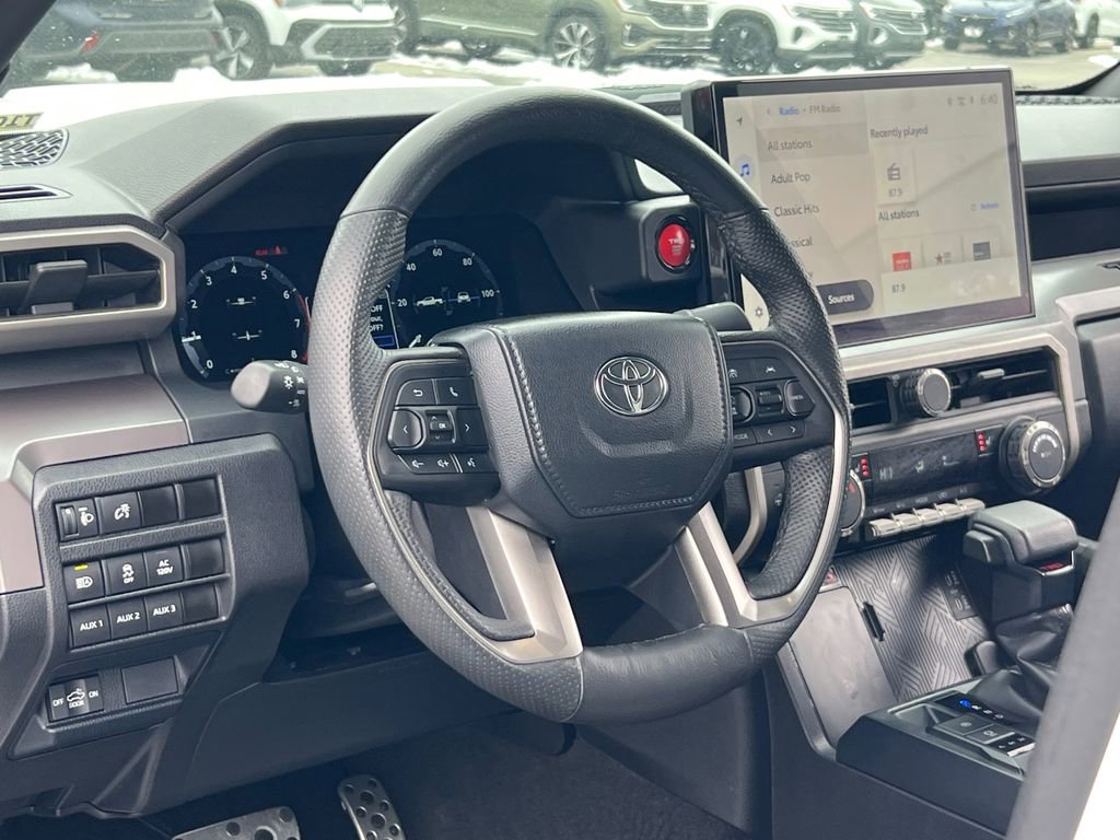 Used 2024 Toyota Tacoma TRD Sport image 21