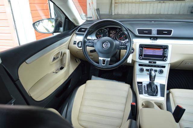 Used 2013 Volkswagen CC Sport FWD image 42