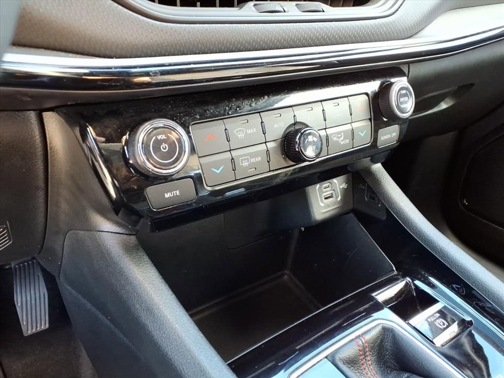 Used 2025 Jeep Compass Trailhawk w/ Trailhawk Elite Group image 26