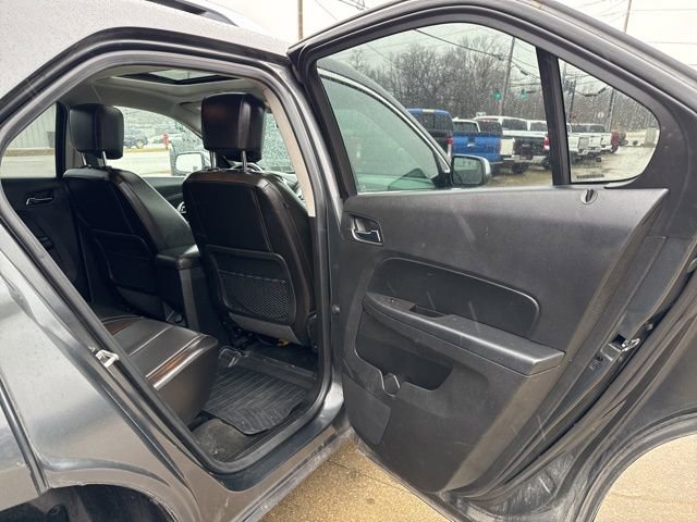 Used 2017 Chevrolet Equinox Premier w/ Enhanced Convenience Package AWD/4WD image 45