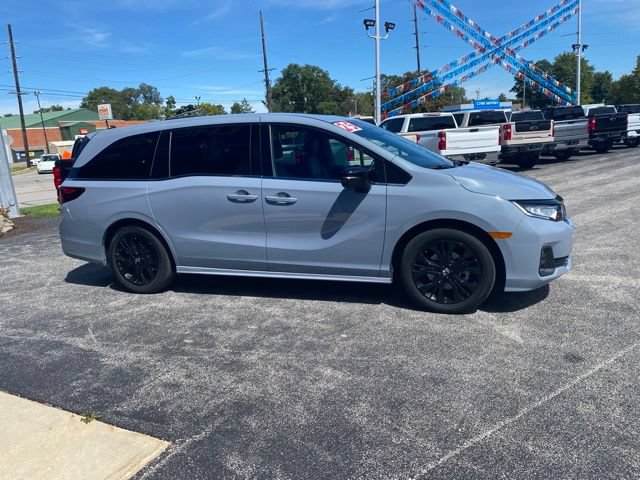 Used 2025 Honda Odyssey Sport-L image 6