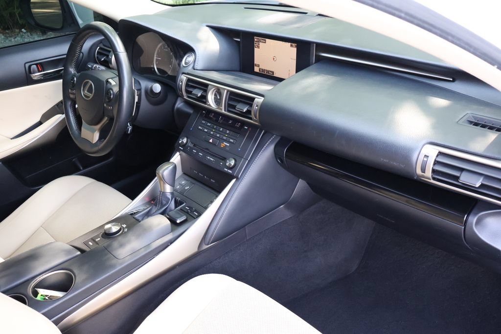 Used 2015 Lexus IS 250 AWD w/ Navigation System Package image 44