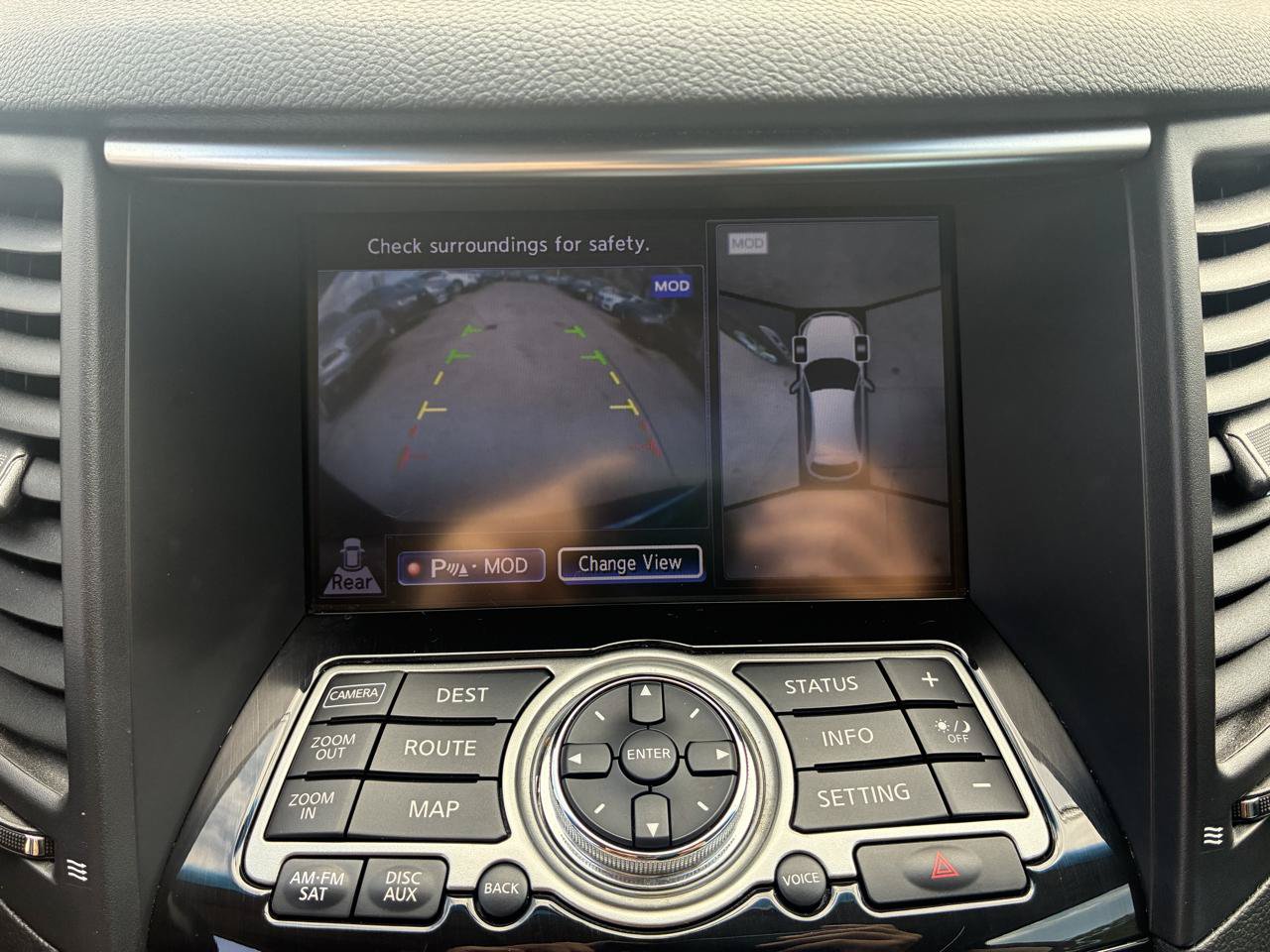 Used 2013 INFINITI FX37 AWD w/ Premium Pkg image 31