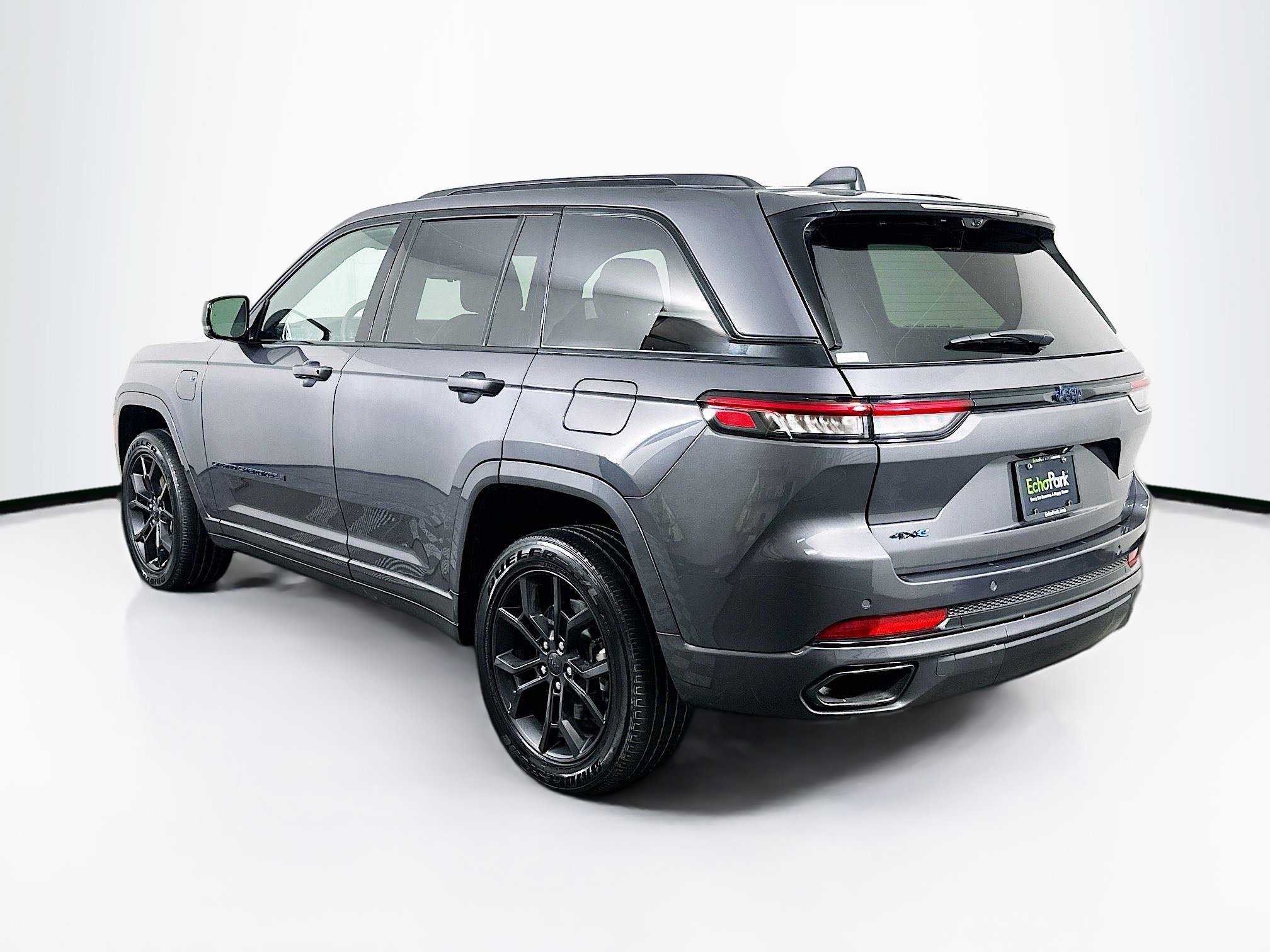 Used 2024 Jeep Grand Cherokee Limited 4xe image 5