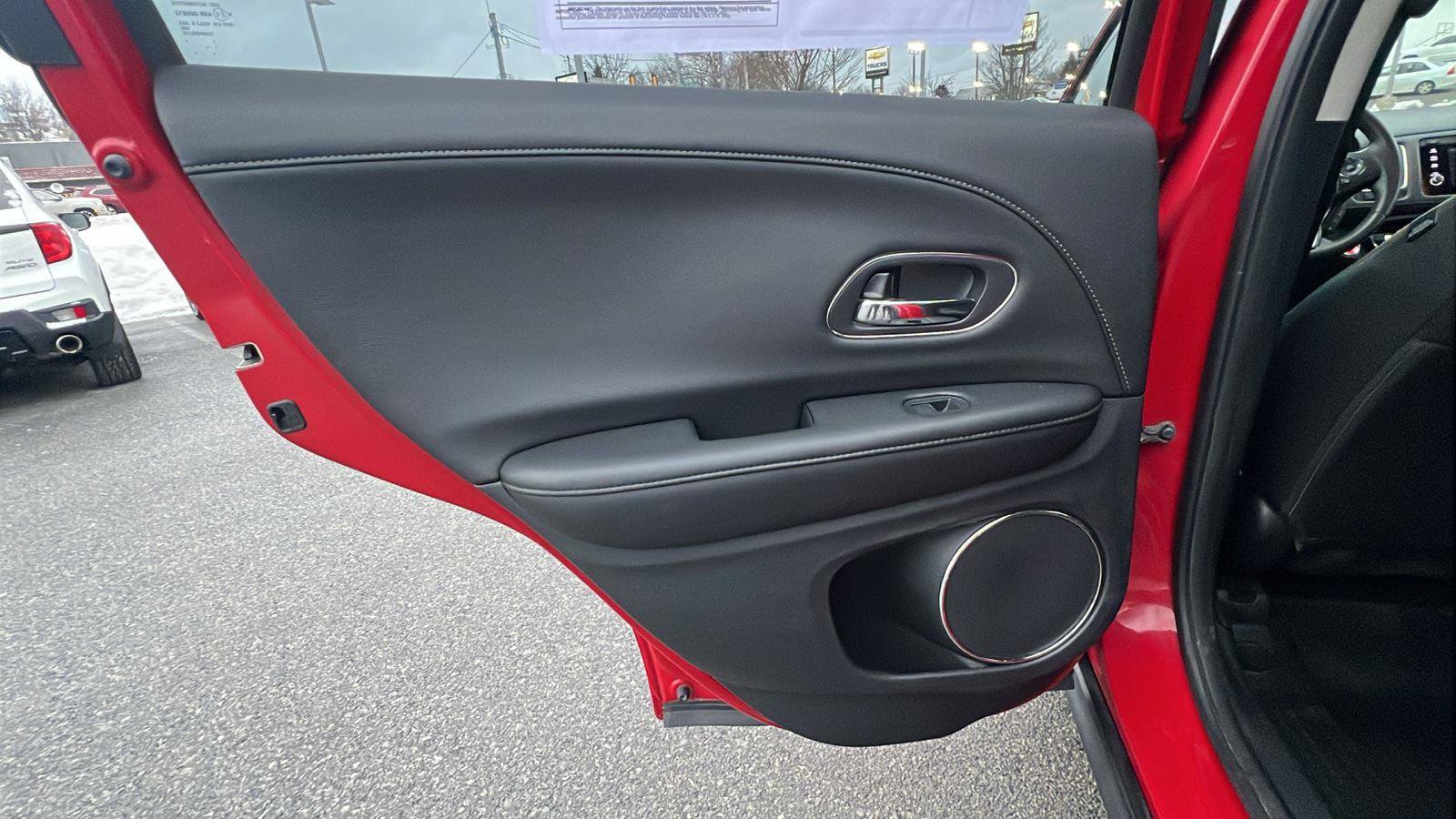 Used 2019 Honda HR-V EX-L image 17