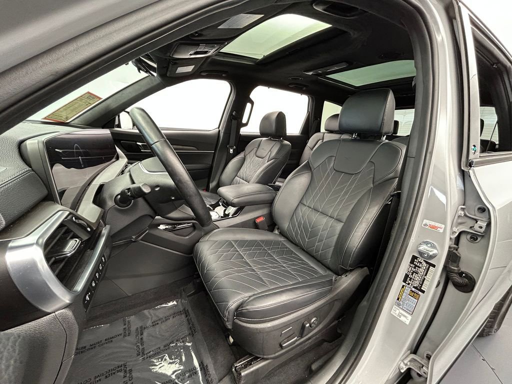 Used 2024 Kia Telluride SX Prestige X-Pro AWD/4WD image 10