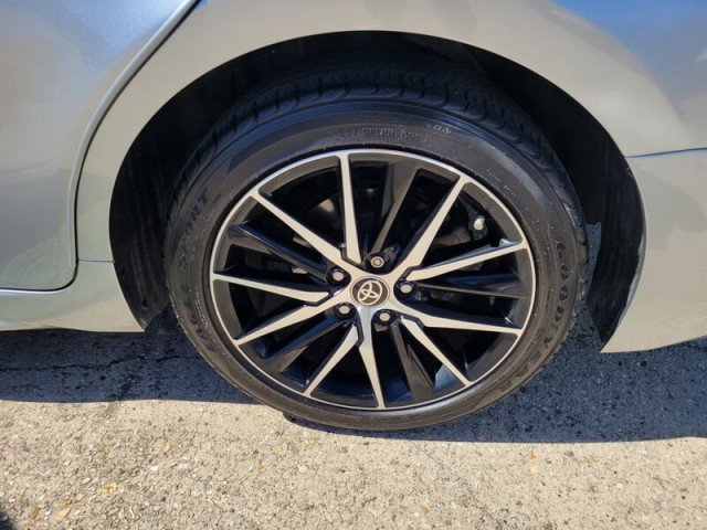 Used 2021 Toyota Camry SE image 9