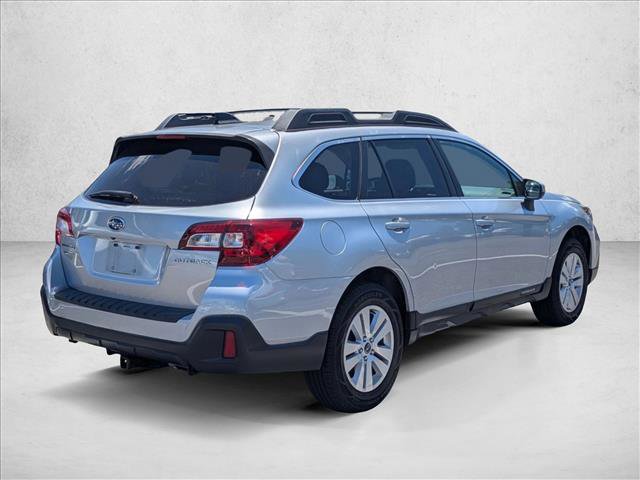 Used 2019 Subaru Outback 2.5i Premium AWD/4WD image 4