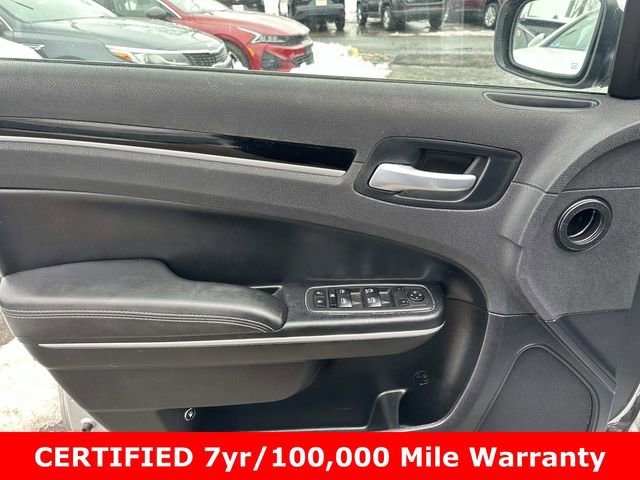 Certified 2023 Chrysler 300 S image 17