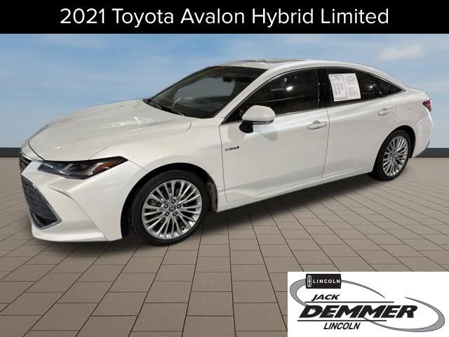 Used 2021 Toyota Avalon Limited image 1