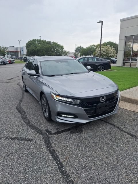 Used 2019 Honda Accord EX image 4