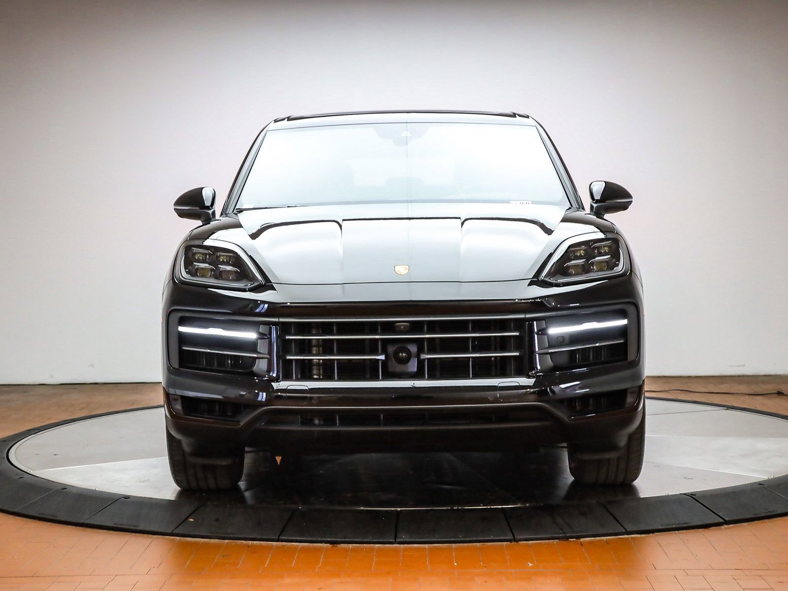 Certified 2025 Porsche Cayenne image 15