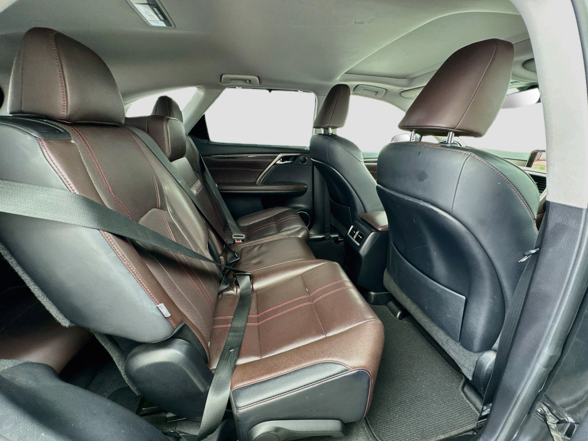 Used 2019 Lexus RX 350L Luxury w/ Accessory Package FWD image 20