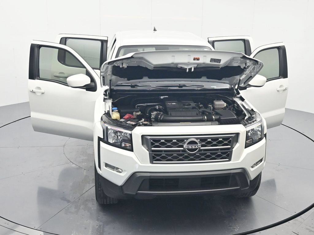 Certified 2022 Nissan Frontier SV RWD image 43