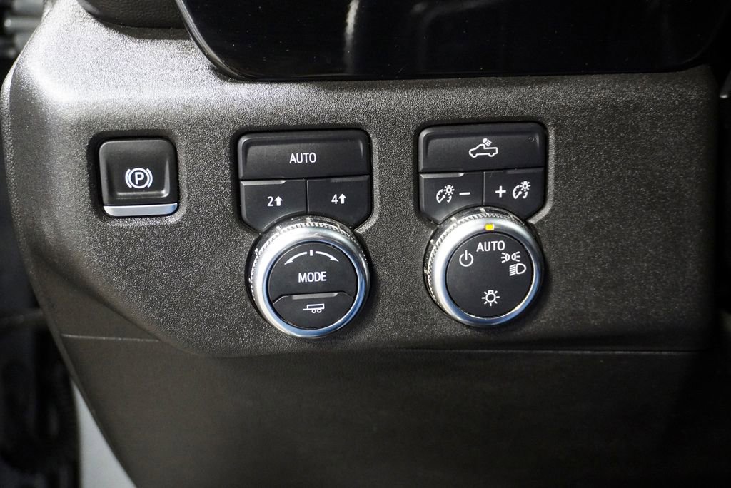 Used 2024 GMC Sierra 1500 SLE image 23