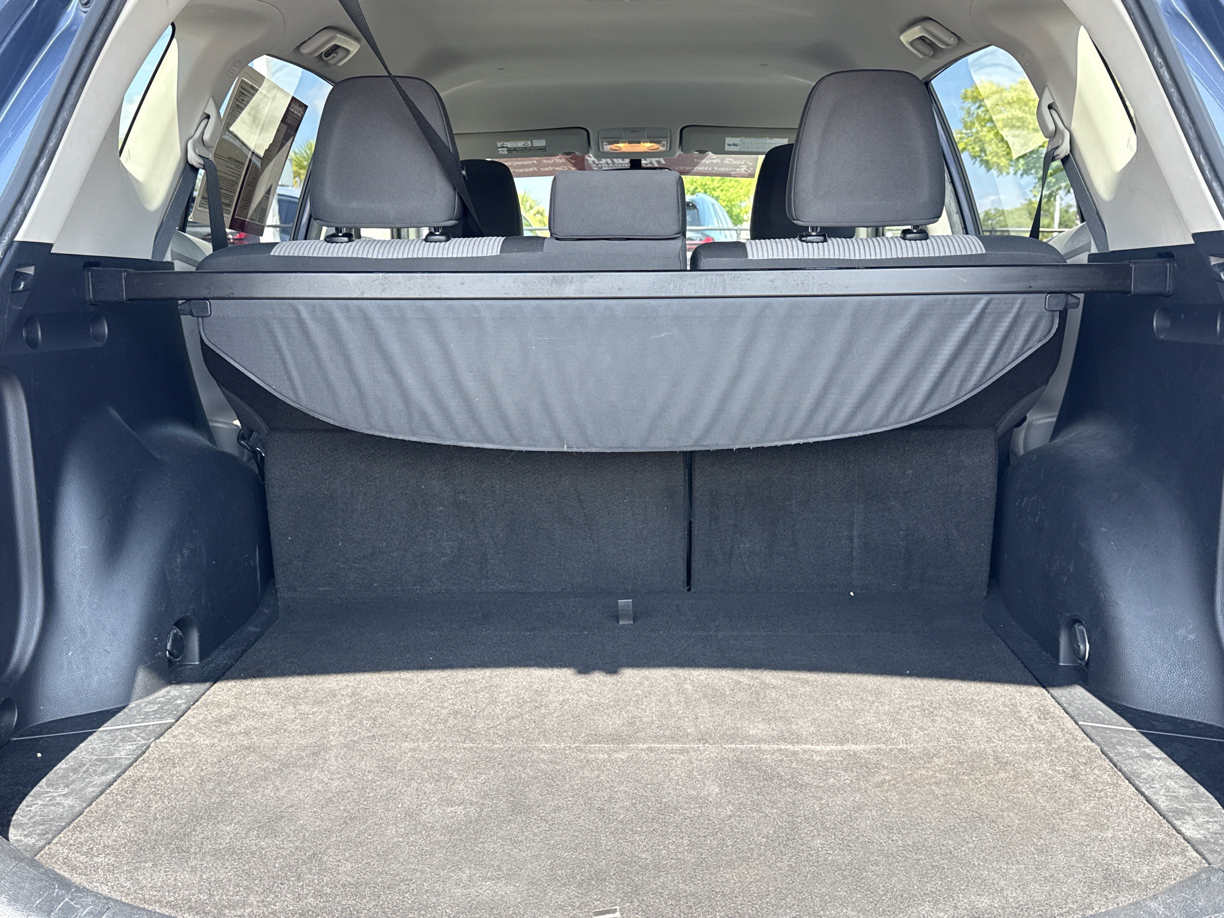 Used 2013 Toyota RAV4 LE FWD image 30