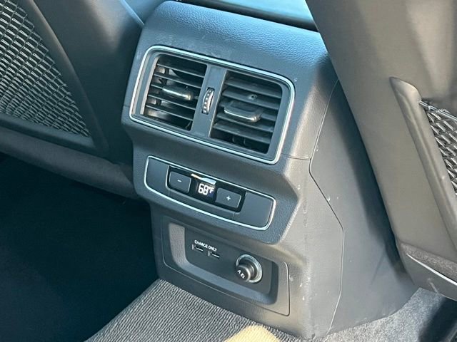 Used 2019 Audi SQ5 Premium Plus w/ Premium Plus Package image 24