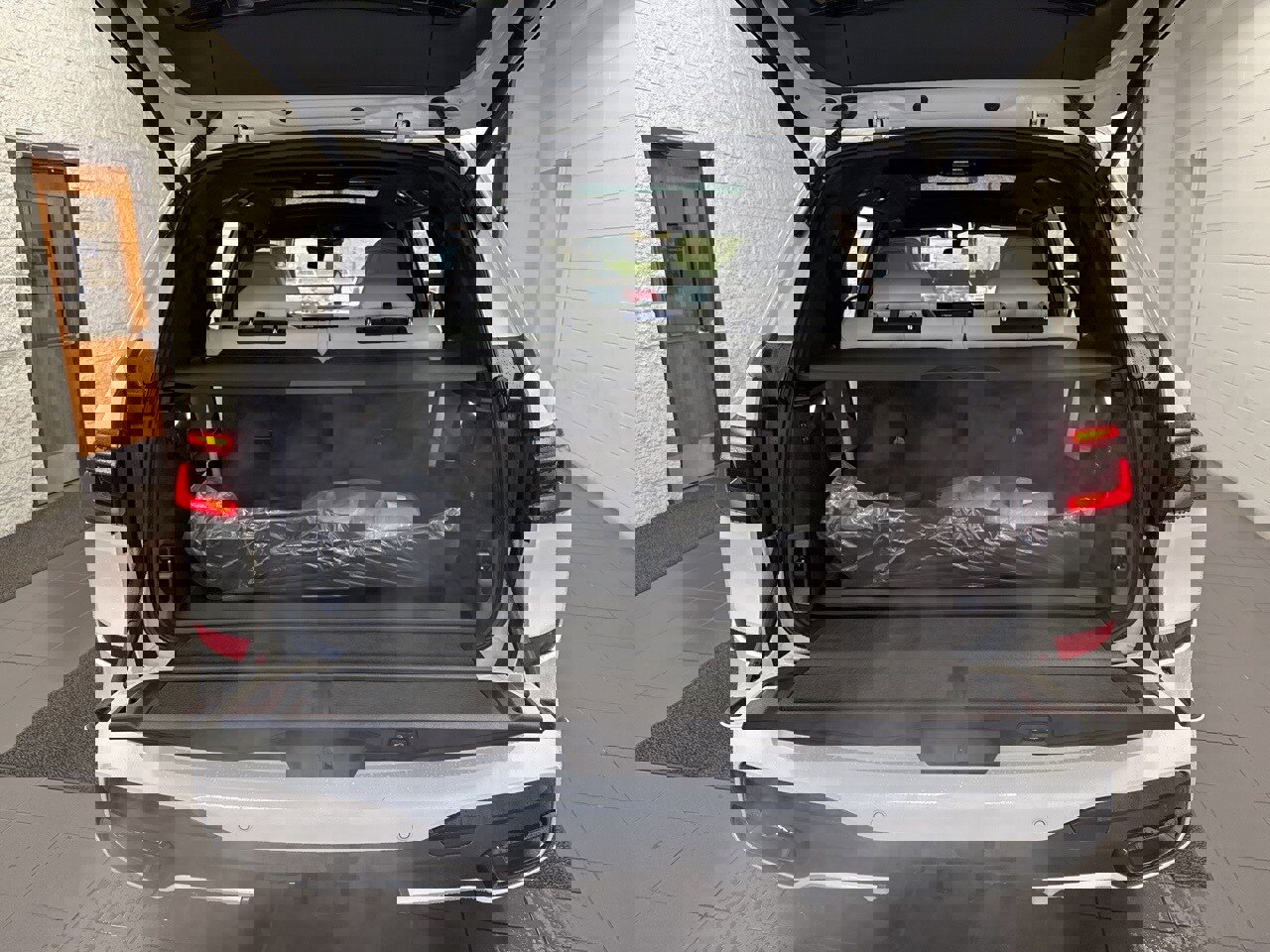 New 2026 BMW X7 xDrive40i image 9