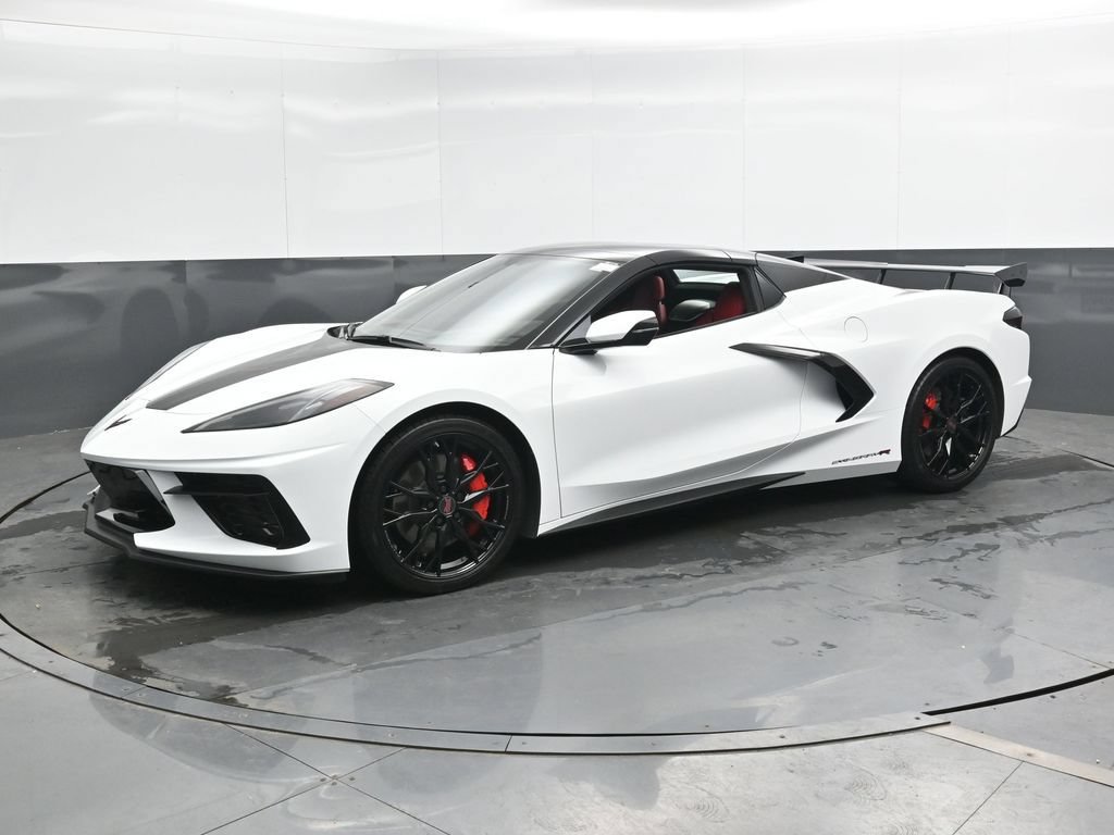 Used 2023 Chevrolet Corvette Stingray Premium Conv w/ Z51 Performance Package RWD image 9
