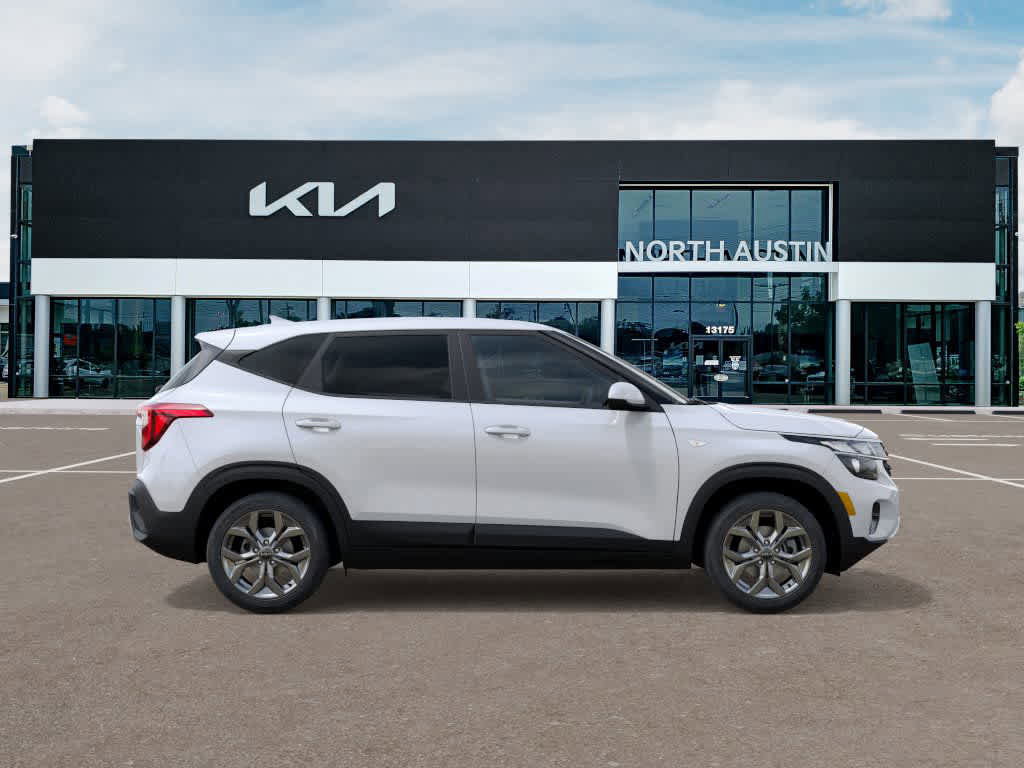 New 2026 Kia Seltos LX image 7