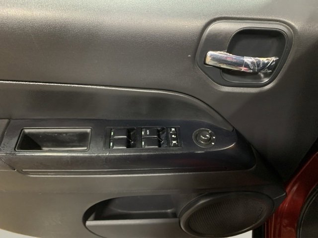 Used 2013 Jeep Patriot Sport w/ PWR Value Group image 19