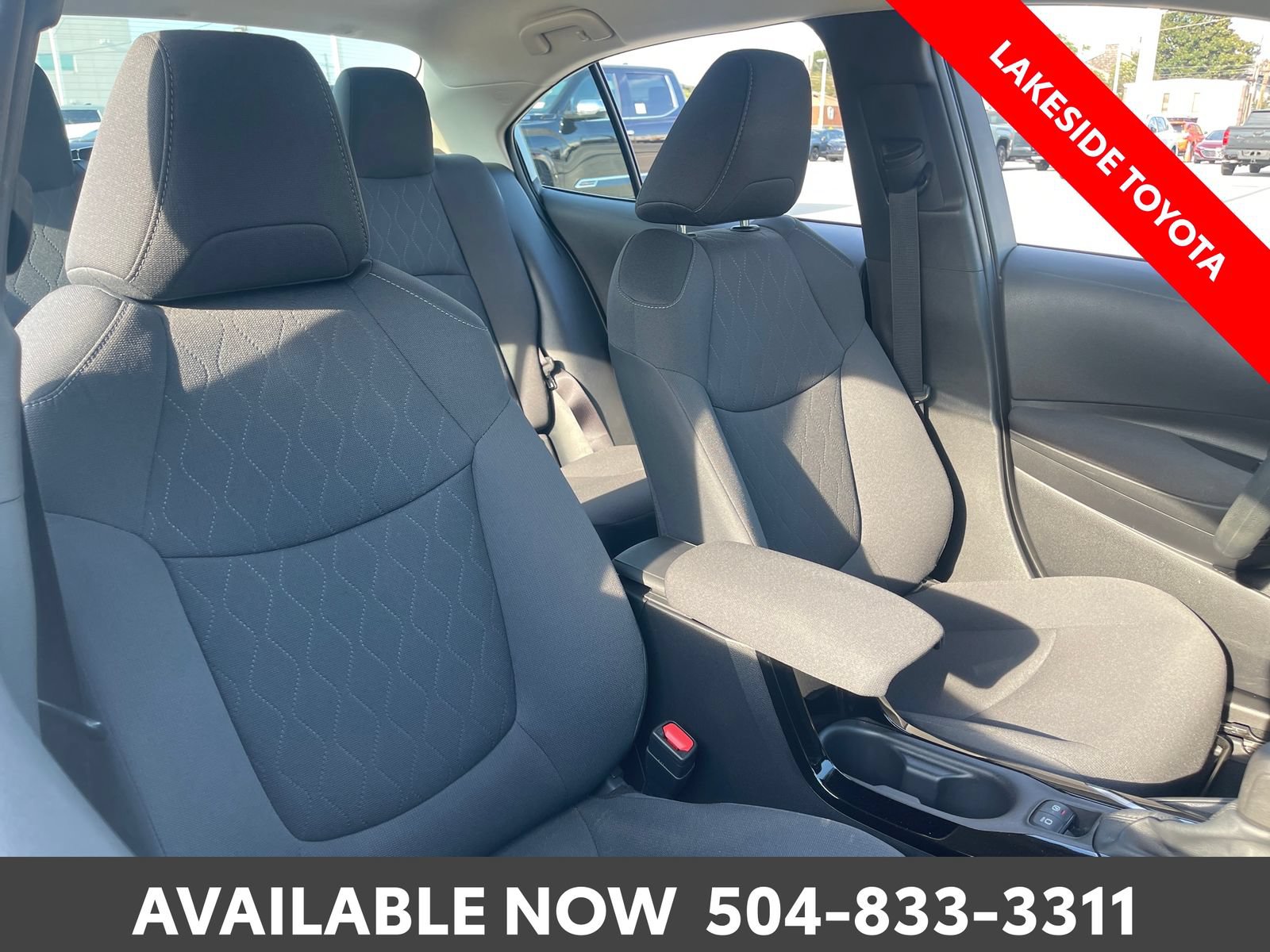 Used 2020 Toyota Corolla LE FWD image 14