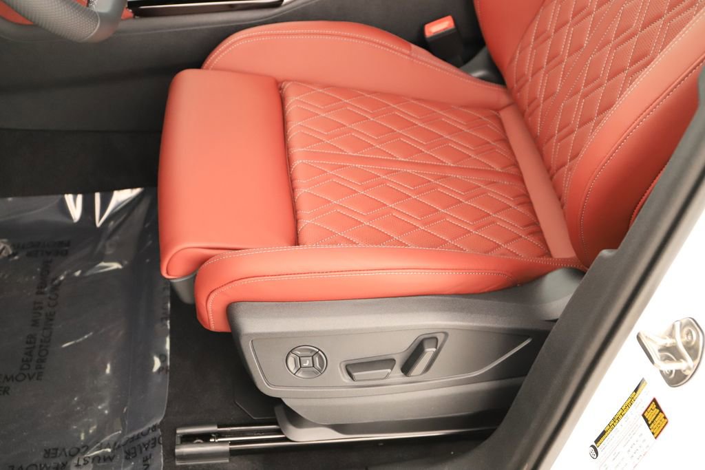 New 2026 Audi SQ5 Premium Plus image 23