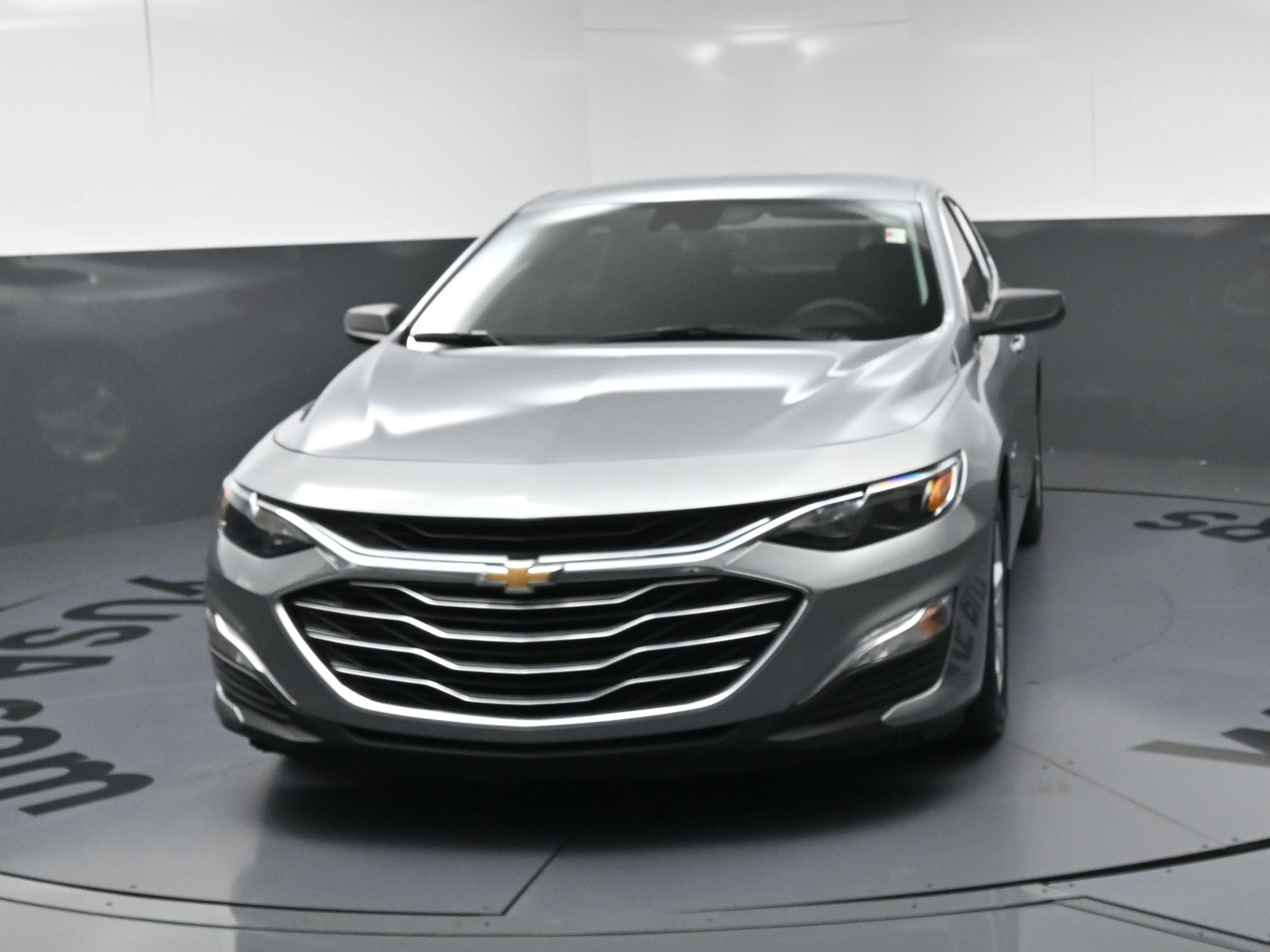 Used 2023 Chevrolet Malibu LS FWD image 5