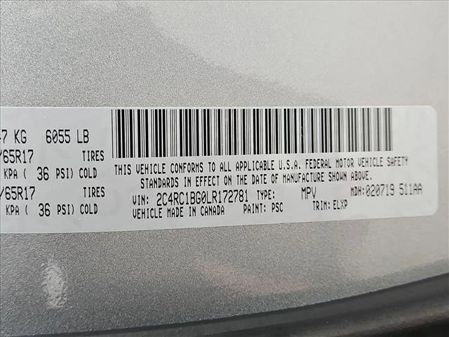 Used 2020 Chrysler Pacifica Touring-L FWD image 24