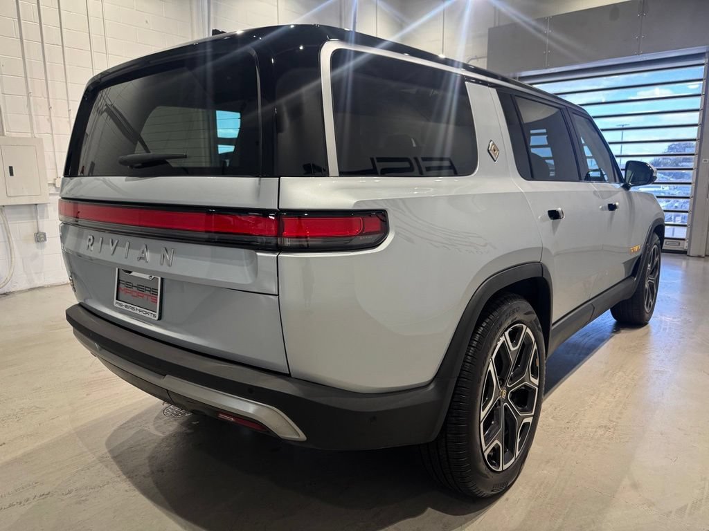 Used 2024 Rivian R1S Launch Edition AWD/4WD image 7