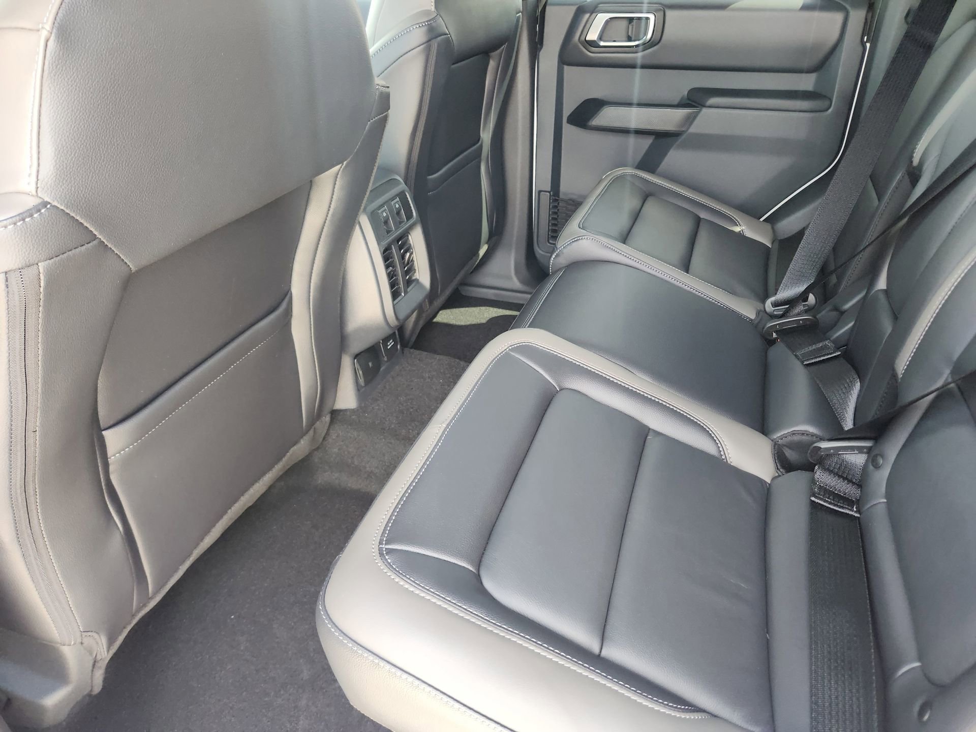 New 2025 Ford Bronco Outer Banks image 23