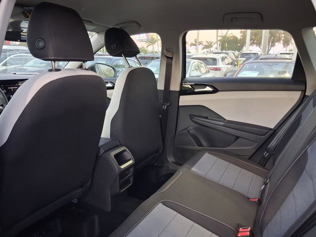New 2026 Volkswagen Taos S image 5