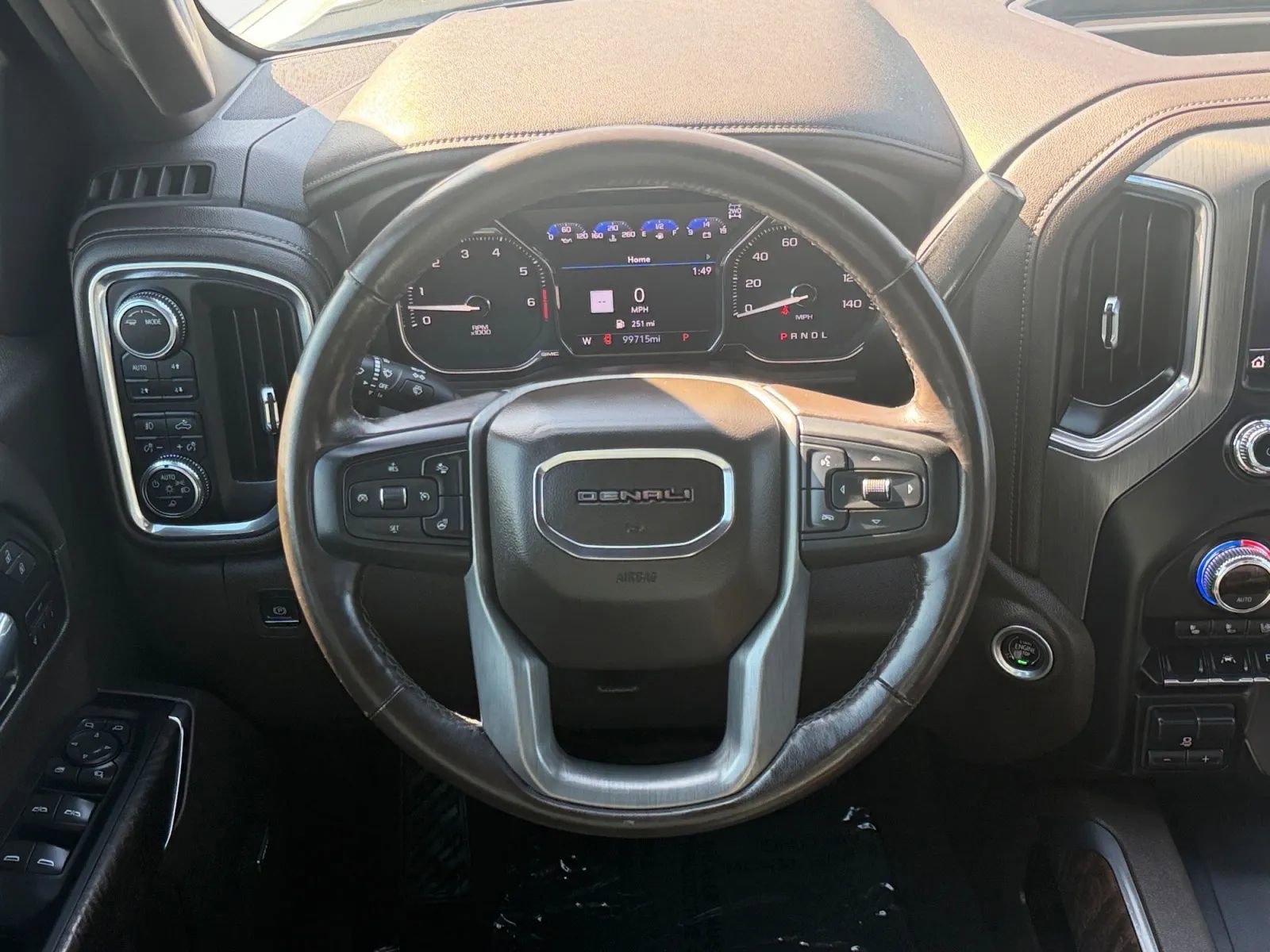 Used 2022 GMC Sierra 1500 Denali w/ Denali Reserve Package AWD/4WD image 18