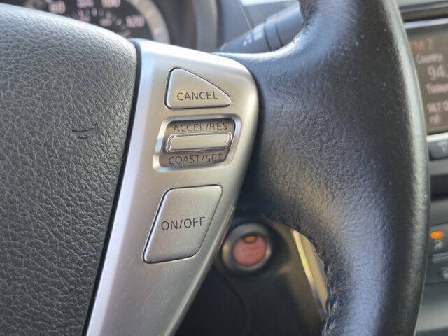Used 2015 Nissan Sentra SV FWD image 18