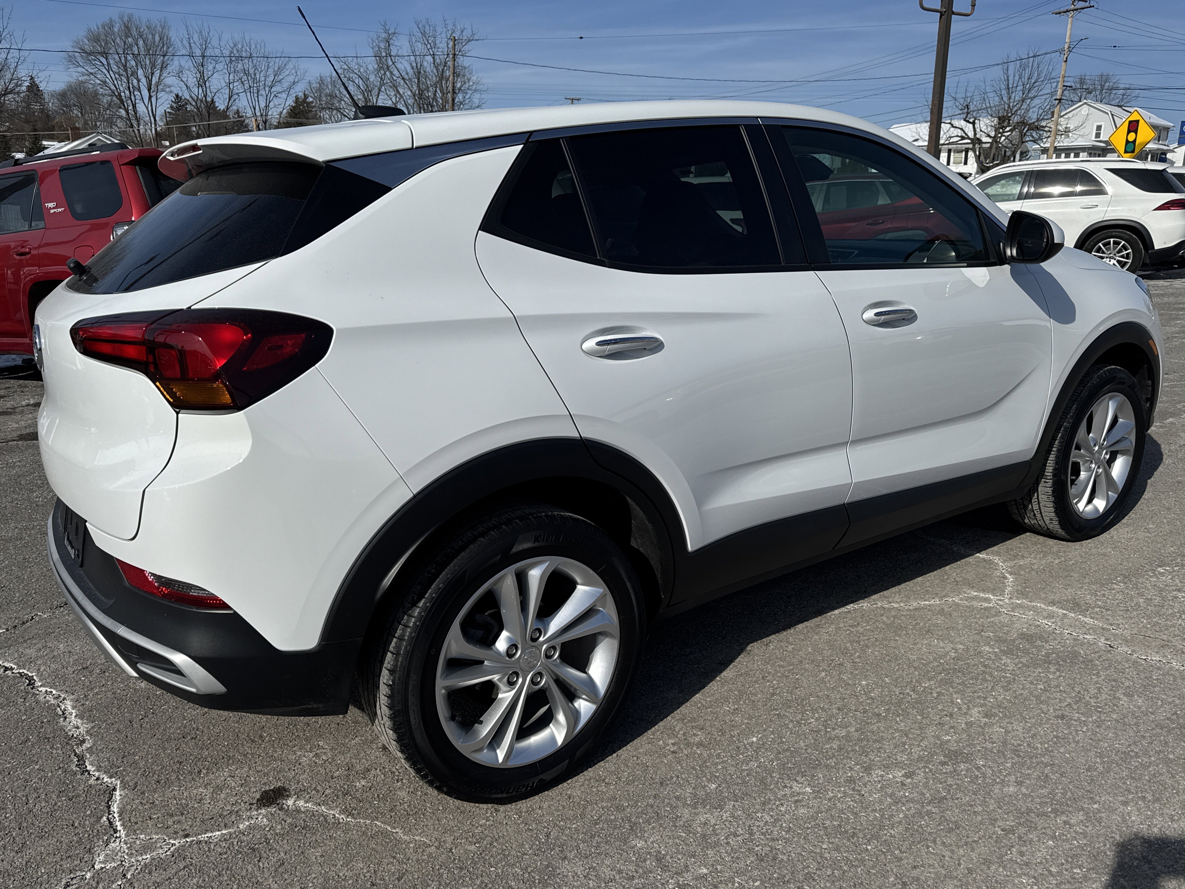 Used 2023 Buick Encore GX Preferred w/ Cold Weather Comfort Package image 3