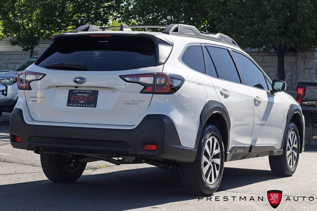 Used 2025 Subaru Outback Premium AWD/4WD image 15