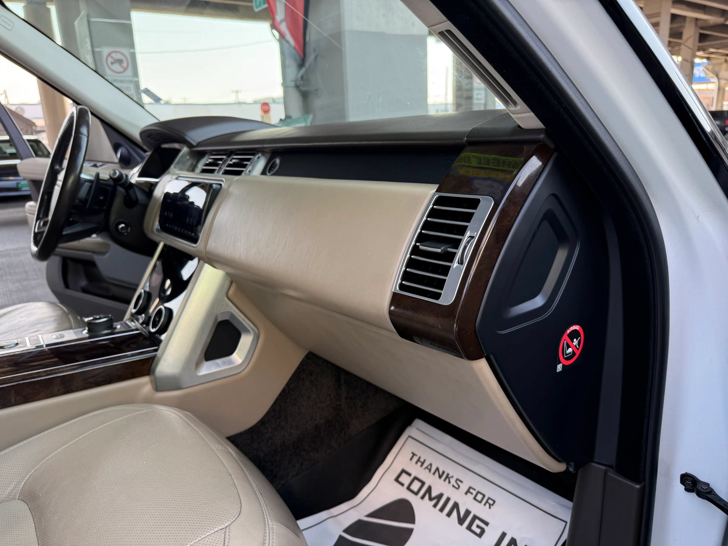 Used 2018 Land Rover Range Rover Supercharged AWD/4WD image 22