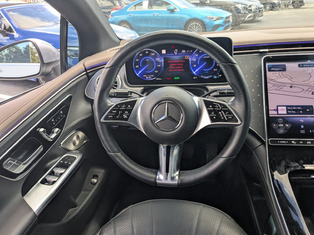 Certified 2023 Mercedes-Benz EQE 500 4MATIC Sedan image 3