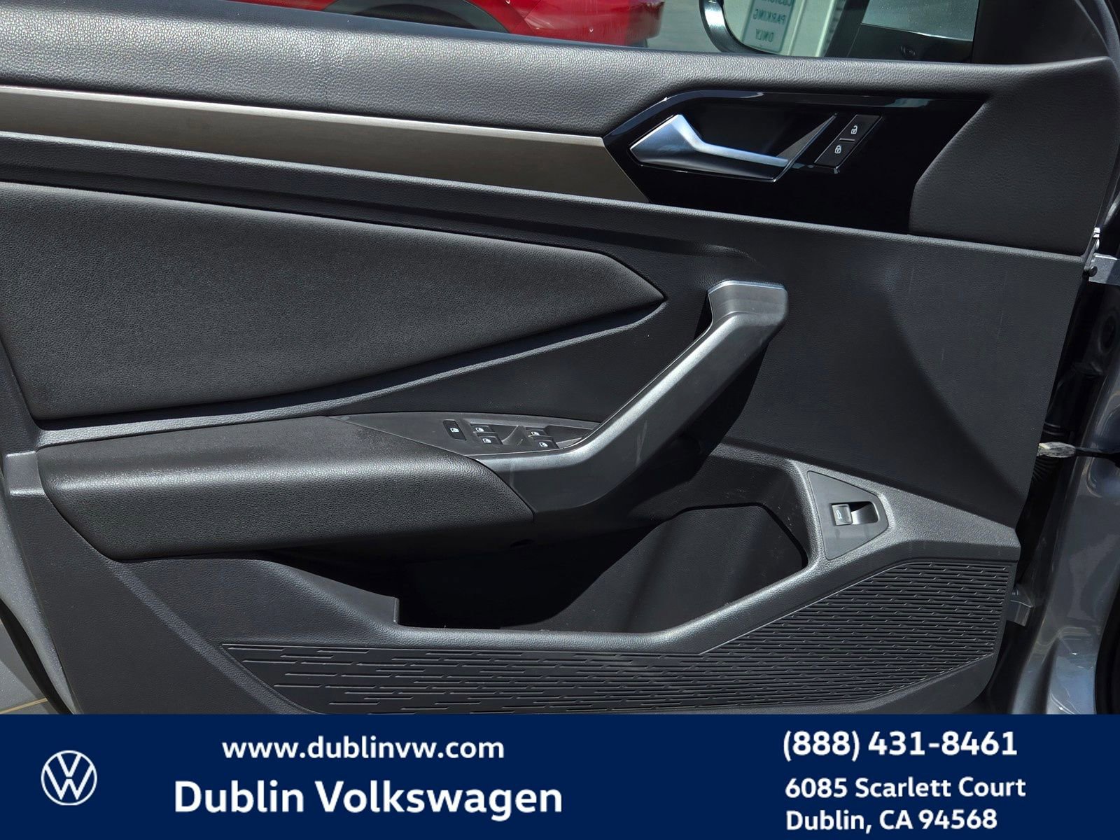 Used 2020 Volkswagen Jetta SEL Premium FWD image 10