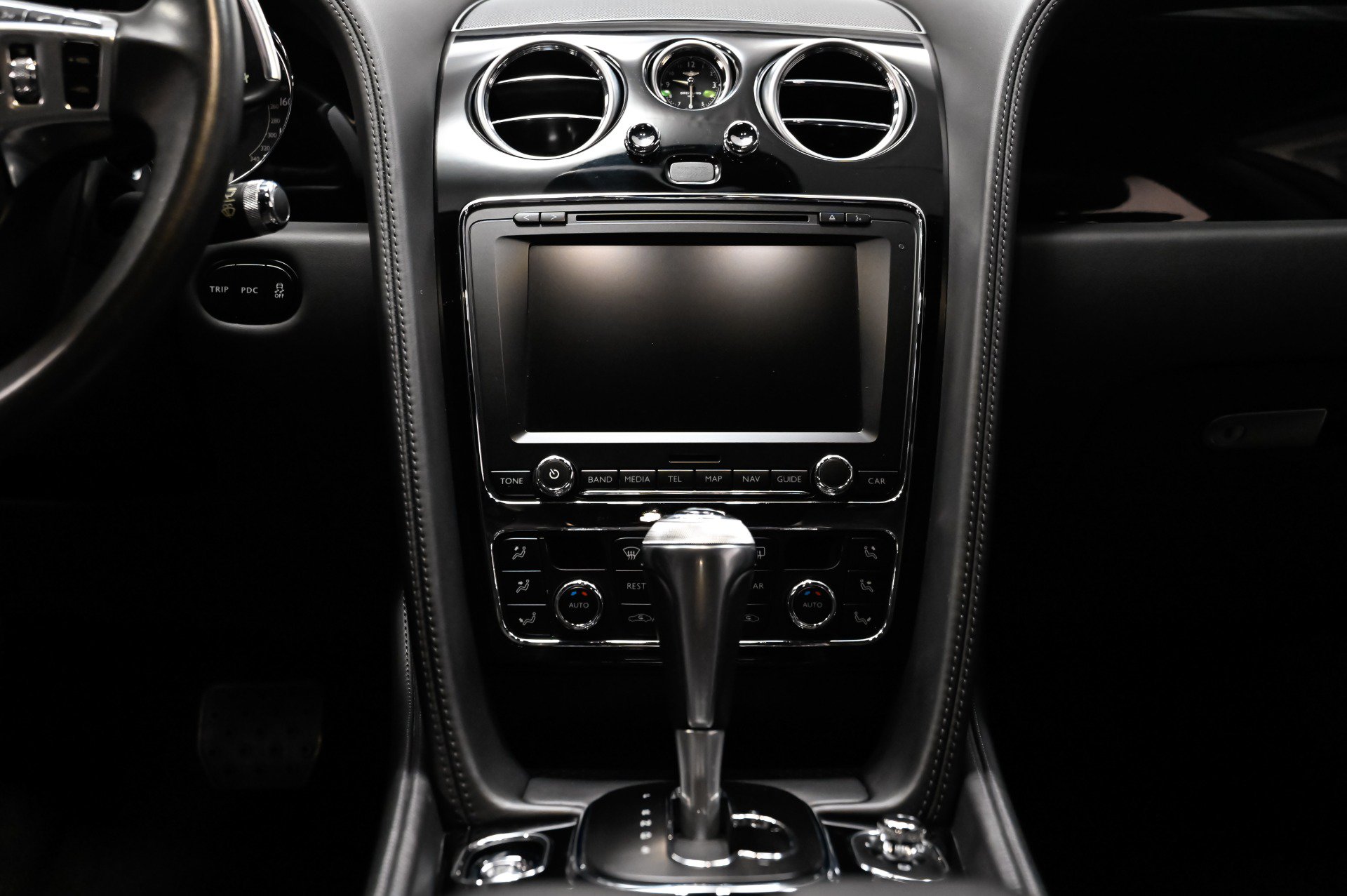 Used 2017 Bentley Flying Spur S V8 AWD/4WD image 42