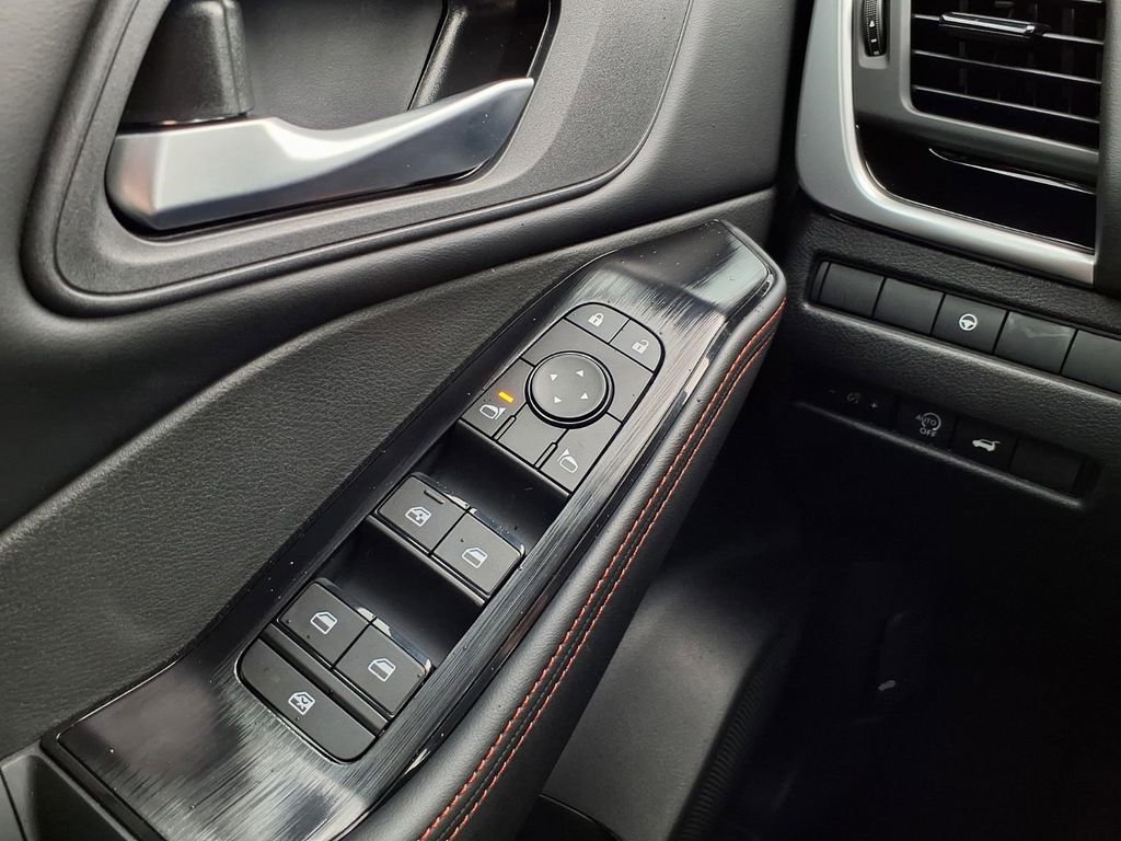 New 2026 Nissan Rogue SV AWD/4WD image 20