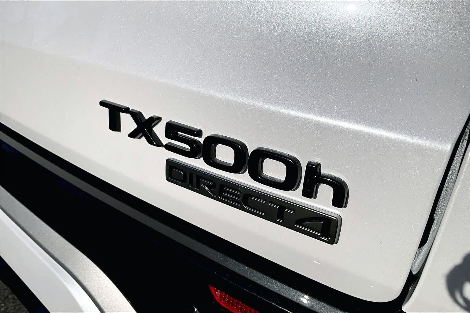 New 2026 Lexus TX 500h AWD w/ Technology Package image 8