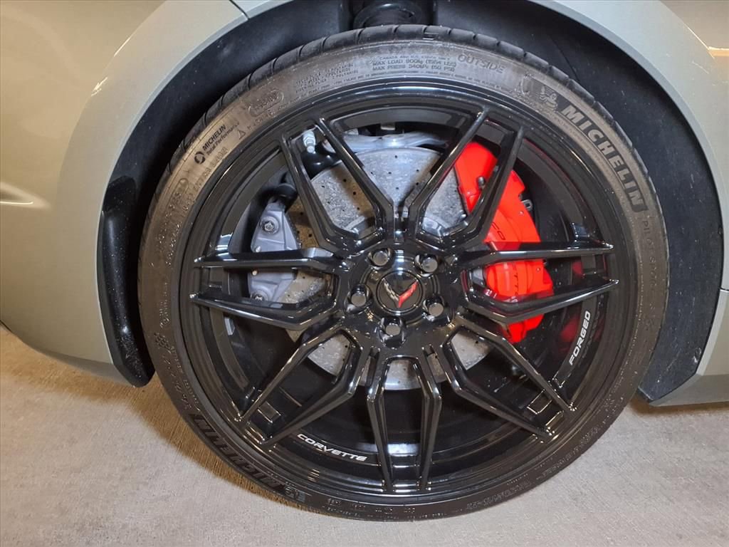 Used 2023 Chevrolet Corvette Z06 w/ Stealth Interior Trim Package image 18