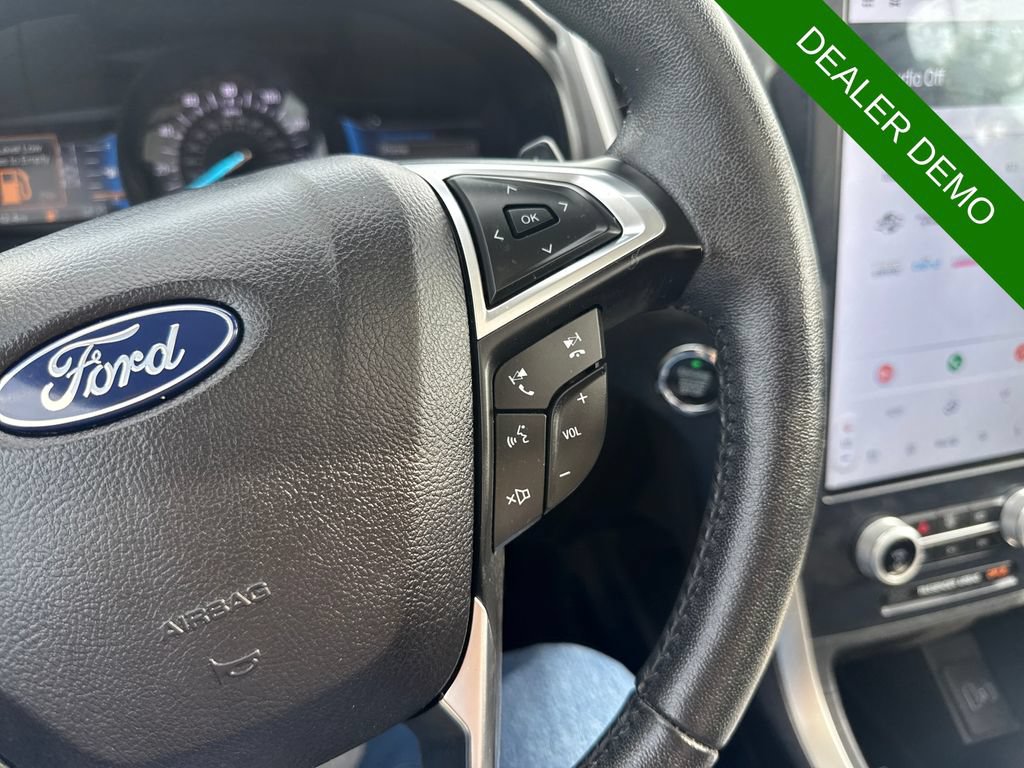 Used 2023 Ford Edge SEL AWD/4WD image 31